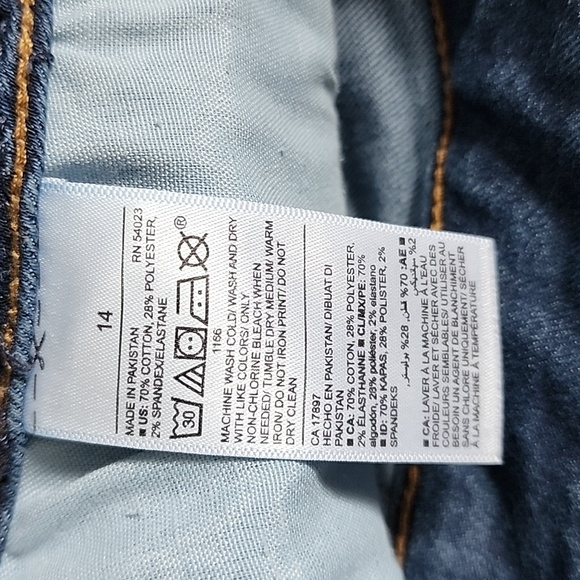 OLD NAVY ROCKS MID-RISE JEANS/ SIZE  14 - Picture 5 of 11